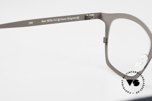 Theo Belgium Mille 62 Frame Like A Honeycomb, 143mm frame width: rather a LARGE size; unisex, Made for Men and Women