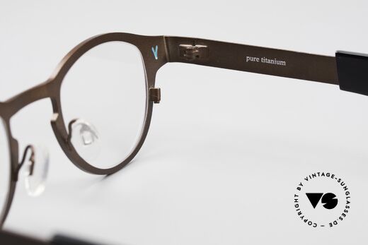 Theo Belgium Seventeen Ladies & Gents Specs Titan, the full rimmed frame can be glazed optionally, Made for Men and Women