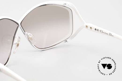 Christian Dior 2056 Ladies Sunglasses 1970's 80's, NO RETRO SHADES, but a 30 years old unique rarity!, Made for Women