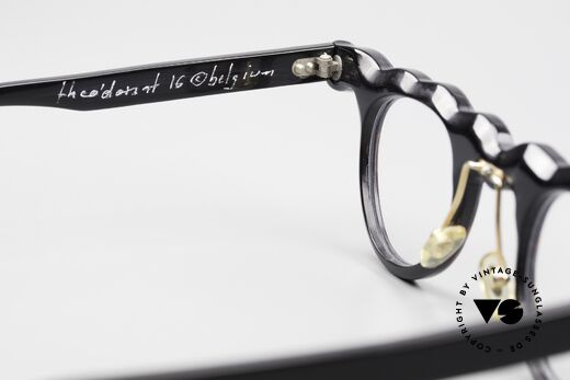 Theo Belgium Dorant Crazy Ladies Glasses 1992, the frame can of course be glazed as desired, Made for Women