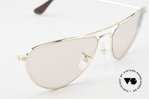 Ray Ban Fashion Metal 1 Ray Ban USA Changeable Lens, NO RETRO sunglasses, but a rare old USA original, Made for Men and Women
