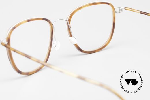 Lindberg Simon Air Titan Rim Titan Specs Acetate Inner Rim, frame is very flexible (adapts to the shape of the face), Made for Men