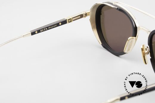 DITA Epiluxury 04 Limited Edition Pure Luxury, never worn; with complete DITA collector accessories, Made for Men and Women