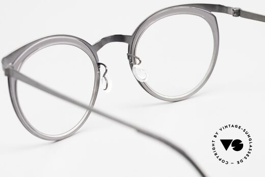 Lindberg 9722 Strip Titanium Round Panto Women's Frame, orig. DEMO lenses can be replaced with prescriptions, Made for Women