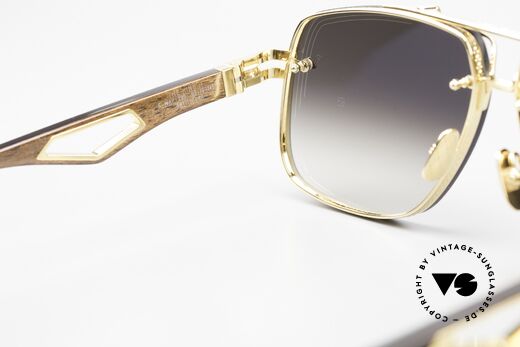 Maybach The King II Men's XL Luxury Shades 24kt, Size: large, Made for Men
