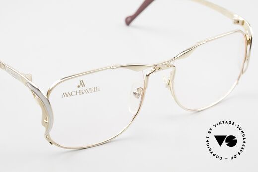 Machiavelli 6-10 Titanium Frame Extravagant, the orig. DEMO lenses can be replaced optionally, Made for Women