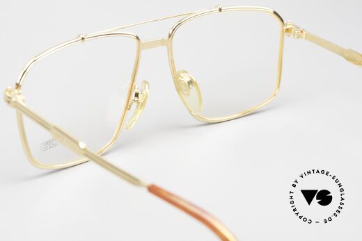 Gerald Genta New Classic 03 24ct Made in Japan Quality, NO retro specs, but a precious original from the 90's, Made for Men