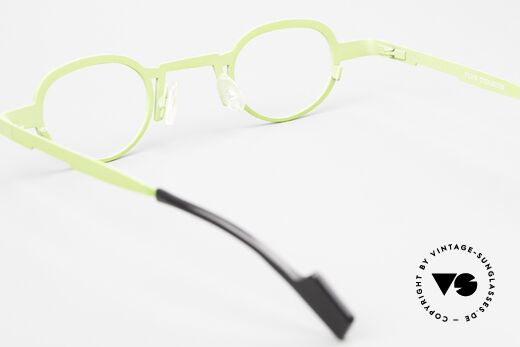 Theo Belgium Max Ladies & Gents Titanium Frame, the frame is NOT varifocal (reading glasses only), Made for Men and Women