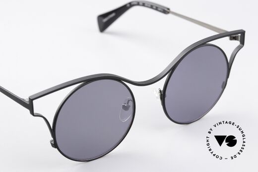 Yohji Yamamoto YY7014 Eye-Catcher Sunglasses, flat, slightly mirrored sun lenses; 100% UV protect., Made for Women