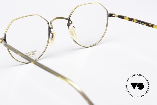 Oliver Peoples OP43 80's 90's Original Frame, original DEMOS should be replaced by optical lenses, Made for Men and Women Oliver Peoples OP43 80's 90's Original Frame, original DEMOS should be replaced by optical lenses, Made for Men and Women