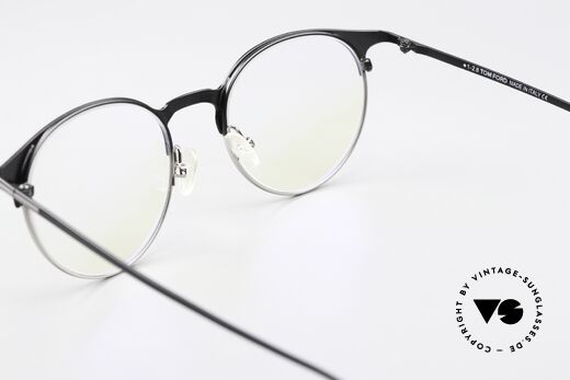 Tom Ford TF5548 Unisex Panto Designer Specs, the designer frame can of course be glazed as desired, Made for Men and Women