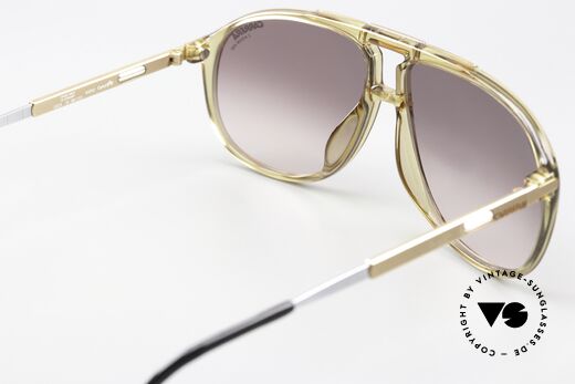 Carrera 5323 Adjustable Temples Vario 80's, Carrera C-VISION sun lenses: 100% UV protection, Made for Men and Women