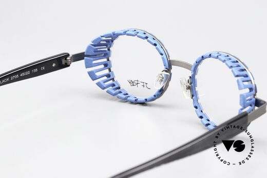 JF Rey New Black Limited Edition No. 039, unworn pair from 2019 in top-quality, made in France, Made for Women