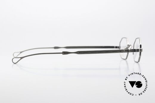 Lunor MT21 AS Octagonal Antique Silver, lens height 26mm = not suitable for progressive lenses, Made for Men and Women