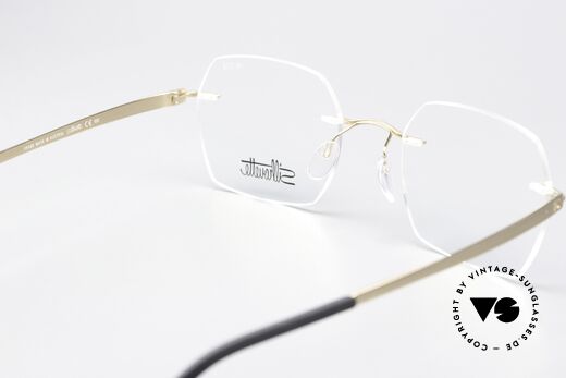 Silhouette 5529 Gold-Plated Titanium Frame, unworn eyewear from 2019; minimalistic yet elegant, Made for Men and Women