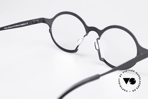 Theo Belgium James 6 Striking Designer Frame, unworn (like all our vintage THEO eyeglasses), Made for Men and Women