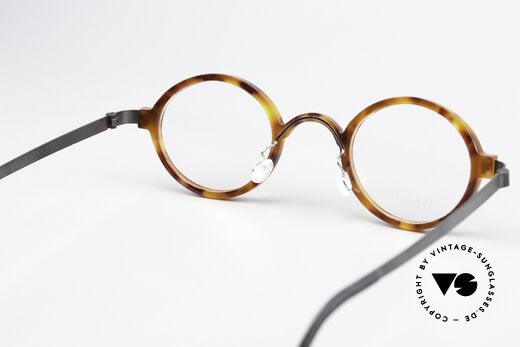 Lindberg 1011 Acetanium Oval Designer Glasses Unisex, unworn designer piece with an original Lindberg case, Made for Men and Women