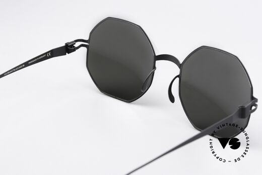 Mykita Ursula Design by Bernhard Willhelm, the quality frame could be glazed with prescriptions, Made for Women