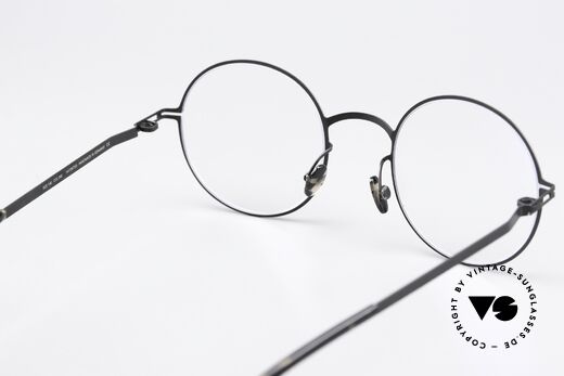 Mykita Quenby Round Frame Classic Black, the frame can be glazed optionally (optical/sun lenses), Made for Men and Women