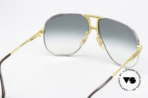 Boeing 5700 Famous 80's Pilots Shades, NO RETRO sunglasses, but a precious old ORIGINAL, Made for Men and Women