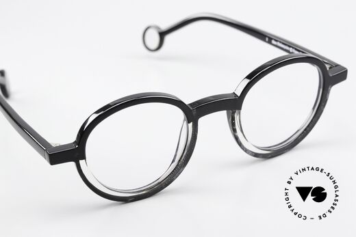 Theo Belgium Balancoire Acetate Frame Round Unisex, the frame can be glazed with progressive lenses, Made for Men and Women