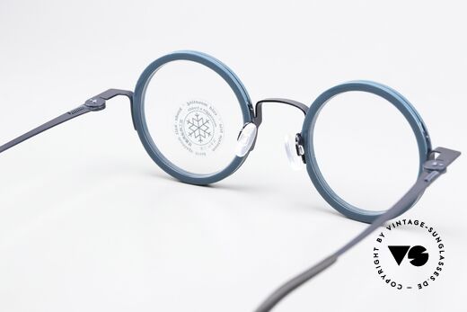 Theo Belgium Stoemp Metal Acetate Frame Round, the frame can be glazed with progressive lenses, Made for Men and Women