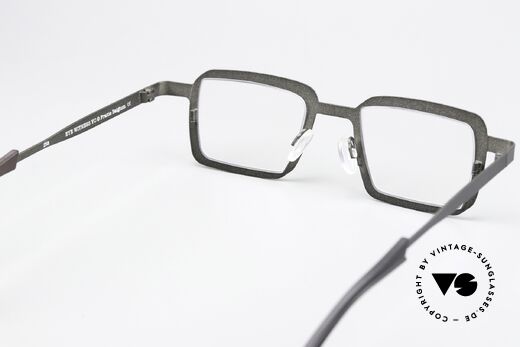 Theo Belgium Eye-Witness YC Black And Gray Eyeglasses, NO RETRO EYEWEAR, a 15 years old original, size 44-23, Made for Men and Women