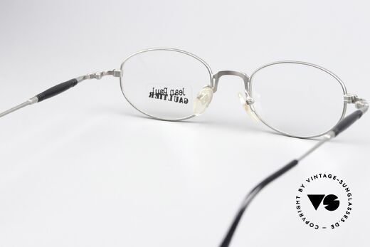 Jean Paul Gaultier 55-7202 Titanium Vintage Frame 90s, frame can be glazed with prescriptions or sun lenses, Made for Men and Women