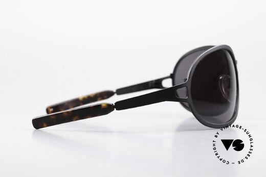 Christian Roth 2700 Lenny Kravitz Shades 1992, also worn by Isaac Hayes in 1995, “Fragile” single, Made for Men