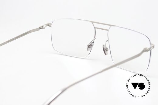 Mykita Hiro Gray / Black Clear Coloring, innovative flexible frame construction: one size fits all, Made for Men