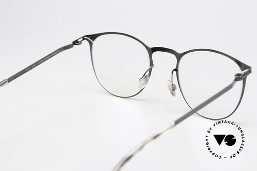Mykita Malte Panto Frame Shiny Graphite, innovative flexible frame construction: one size fits all, Made for Men and Women