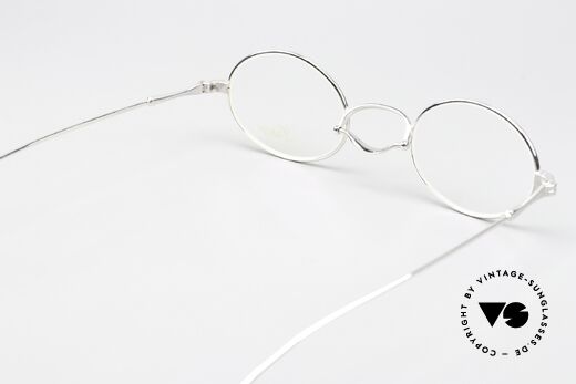 Lunor Swing 33 Oval Asian Version Smaller Bridge, unworn NOS (like all our rare vintage Lunor classics), Made for Men and Women