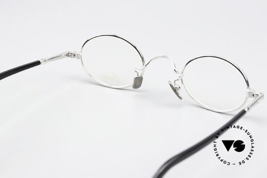 Lunor VA 101 Small Oval Vintage Eyewear, unworn (like all our vintage eyewear classics by LUNOR), Made for Men and Women