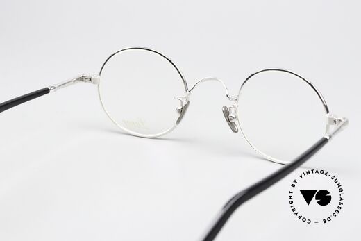 Lunor VA 110 Round Frame Platinum, unworn (like all our vintage eyewear classics by LUNOR), Made for Men and Women
