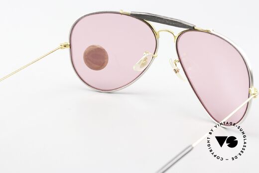 Ray Ban Outdoorsman II Precious Changeable Pink, NO retro frame; an old original with serial number, Made for Men and Women Ray Ban Outdoorsman II Precious Changeable Pink, NO retro frame; an old original with serial number, Made for Men and Women