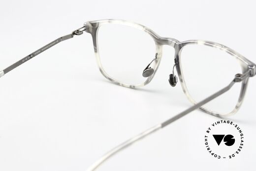 Mykita Tuktu Special Edition Nose Pads, innovative flexible frame construction: one size fits all, Made for Men and Women Mykita Tuktu Special Edition Nose Pads, innovative flexible frame construction: one size fits all, Made for Men and Women