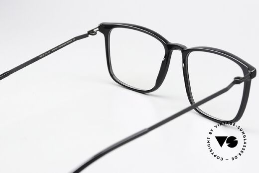 Mykita Amak Square Frame All Black, innovative flexible frame construction: one size fits all, Made for Men and Women