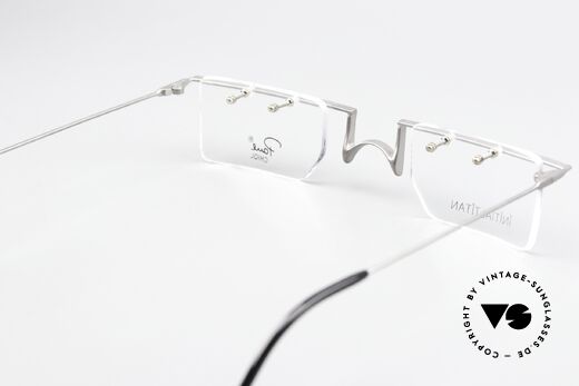 Paul Chiol 2021 Architects Vintage Frame, the frame (Bauhaus style) can be glazed optionally, Made for Men and Women