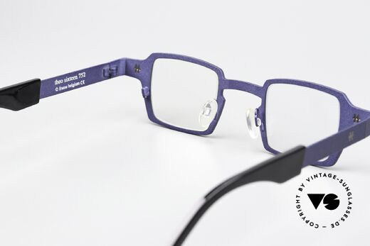 Theo Belgium Sixteen Titanium Frame Blue Metallic, lens height 30mm = suitable for progressive lenses, Made for Men and Women