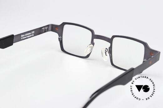Theo Belgium Sixteen Titanium Frame Gray Metallic, lens height 30mm = suitable for progressive lenses, Made for Men and Women