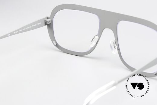 Theo Belgium Bientot Pure Titanium Art Eyewear, unworn; like all our unique THEO eyewear specs, Made for Men and Women