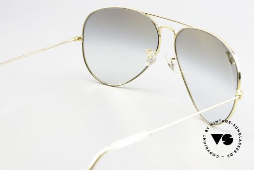 Ray Ban Large Metal II Precious Metals Gradient Lenses, never worn (like all our vintage Ray Ban eyewear), Made for Men Ray Ban Large Metal II Precious Metals Gradient Lenses, never worn (like all our vintage Ray Ban eyewear), Made for Men