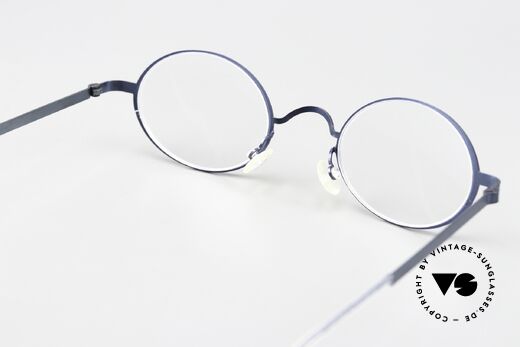 Lindberg 5000 Strip Titan 90's Frame Blue Metallic, unworn, NOS, with original magnetic case by Lindberg, Made for Men and Women Lindberg 5000 Strip Titan 90's Frame Blue Metallic, unworn, NOS, with original magnetic case by Lindberg, Made for Men and Women