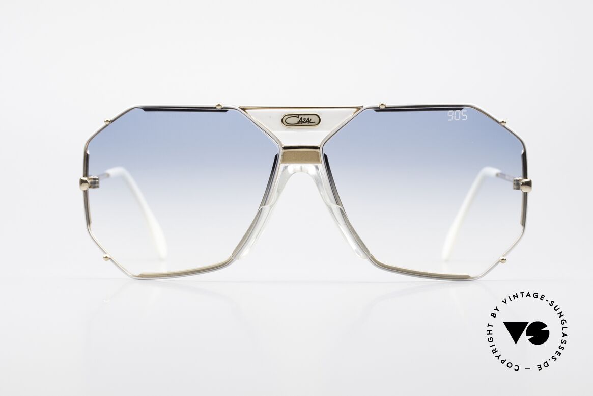 Cazal 905 Gwen Stefani Vintage Shades, famous Cazal designer sunglasses from 1989/90, Made for Men and Women