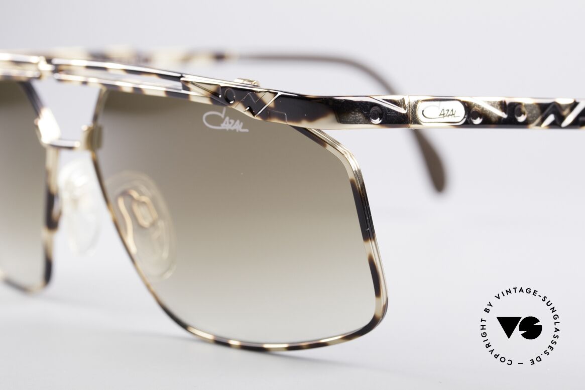 Cazal 966 Men's 90's Designer Shades, great metalwork & interesting frame pattern, top!, Made for Men