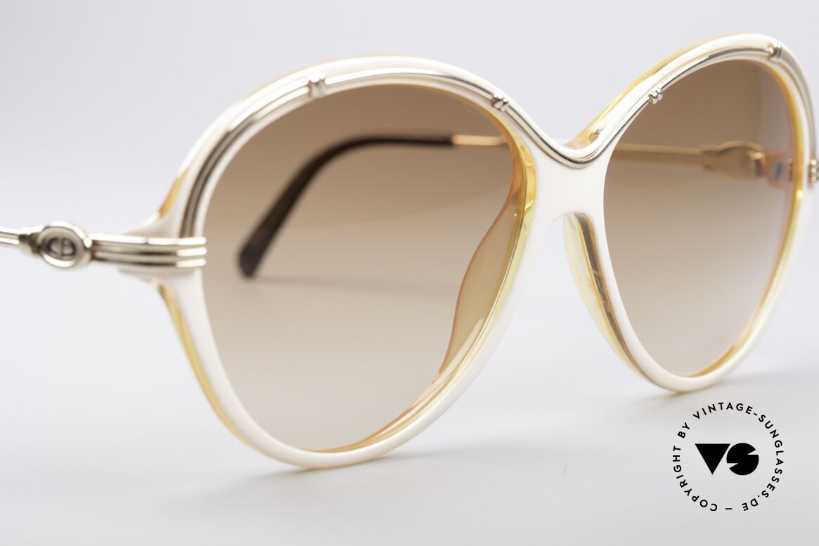 Christian Dior 2251 80's Ladies Shades, NO RETRO sunglasses, but a 30 years old rarity!, Made for Women
