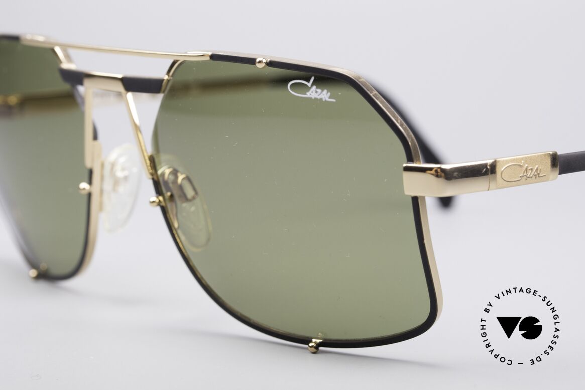Cazal 959 90's Gentlemen's Shades, this is really something completely different !!!, Made for Men
