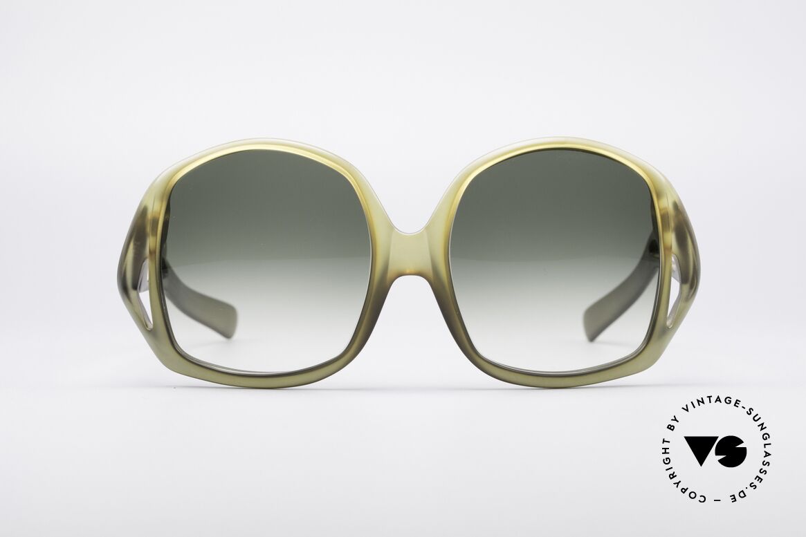 Christian Dior 2007 70's Fashion History, incredible vintage Christian Dior oversized sunglasses, Made for Women