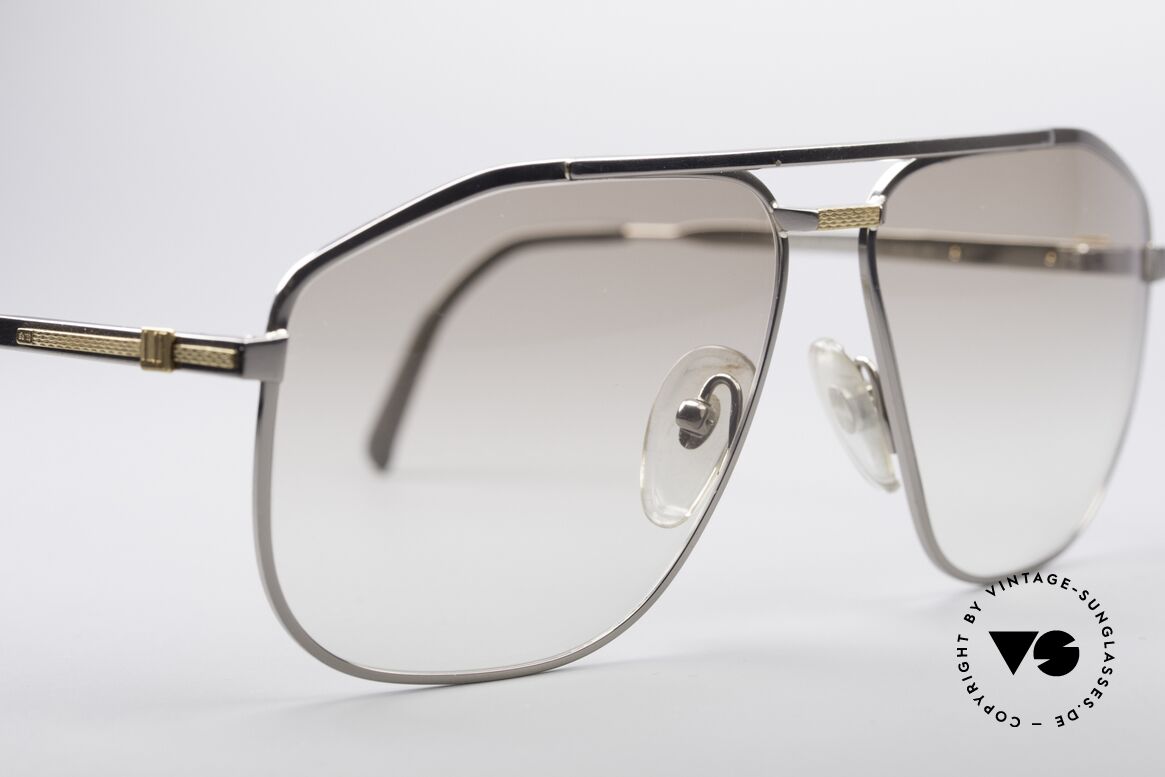 Dunhill 6096 Titanium Frame 18ct Solid Gold, a "must-have" with very light tinted sun lenses; 100% UV, Made for Men