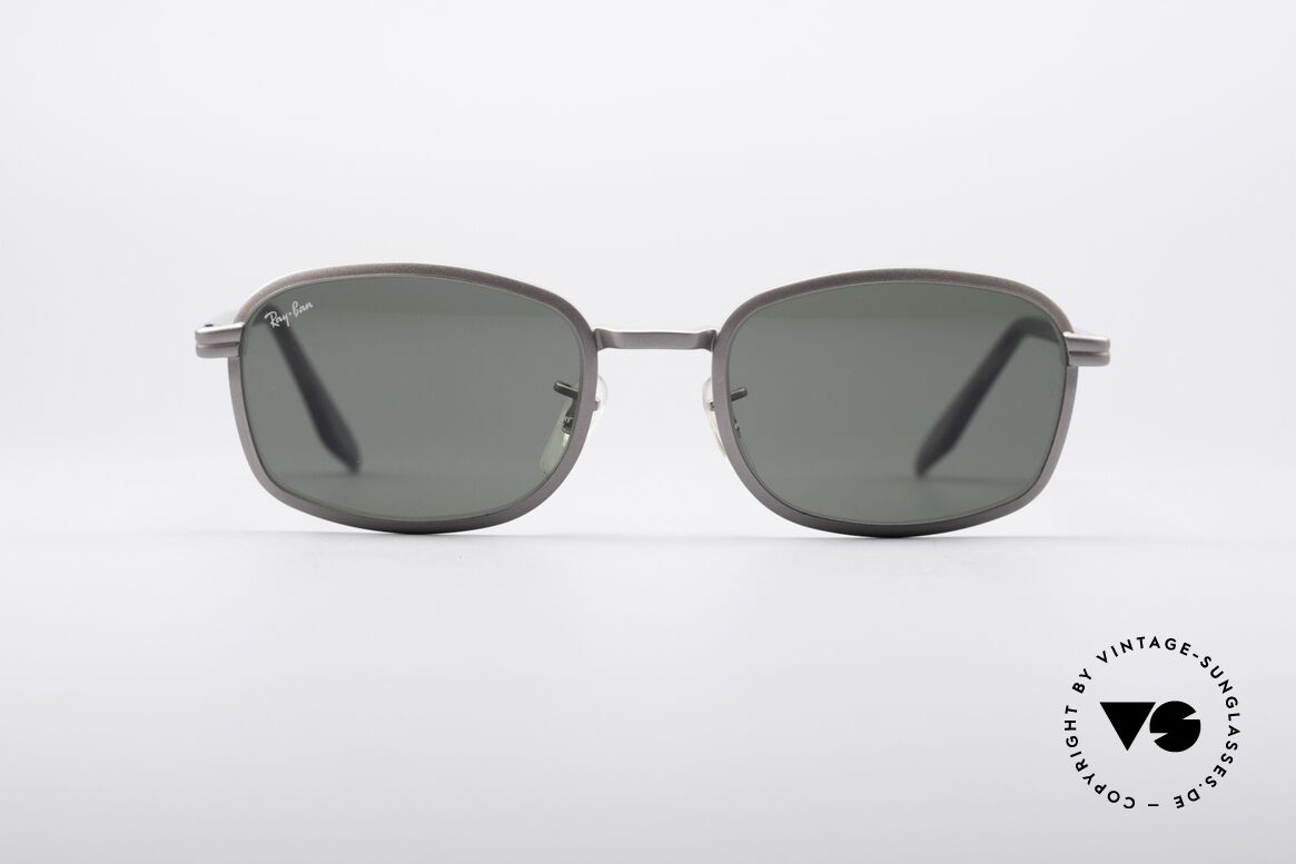 Ray Ban Sidestreet Metal Square Shades, vintage Ray-Ban B&L Sidestreet Metal Square shades, Made for Men and Women